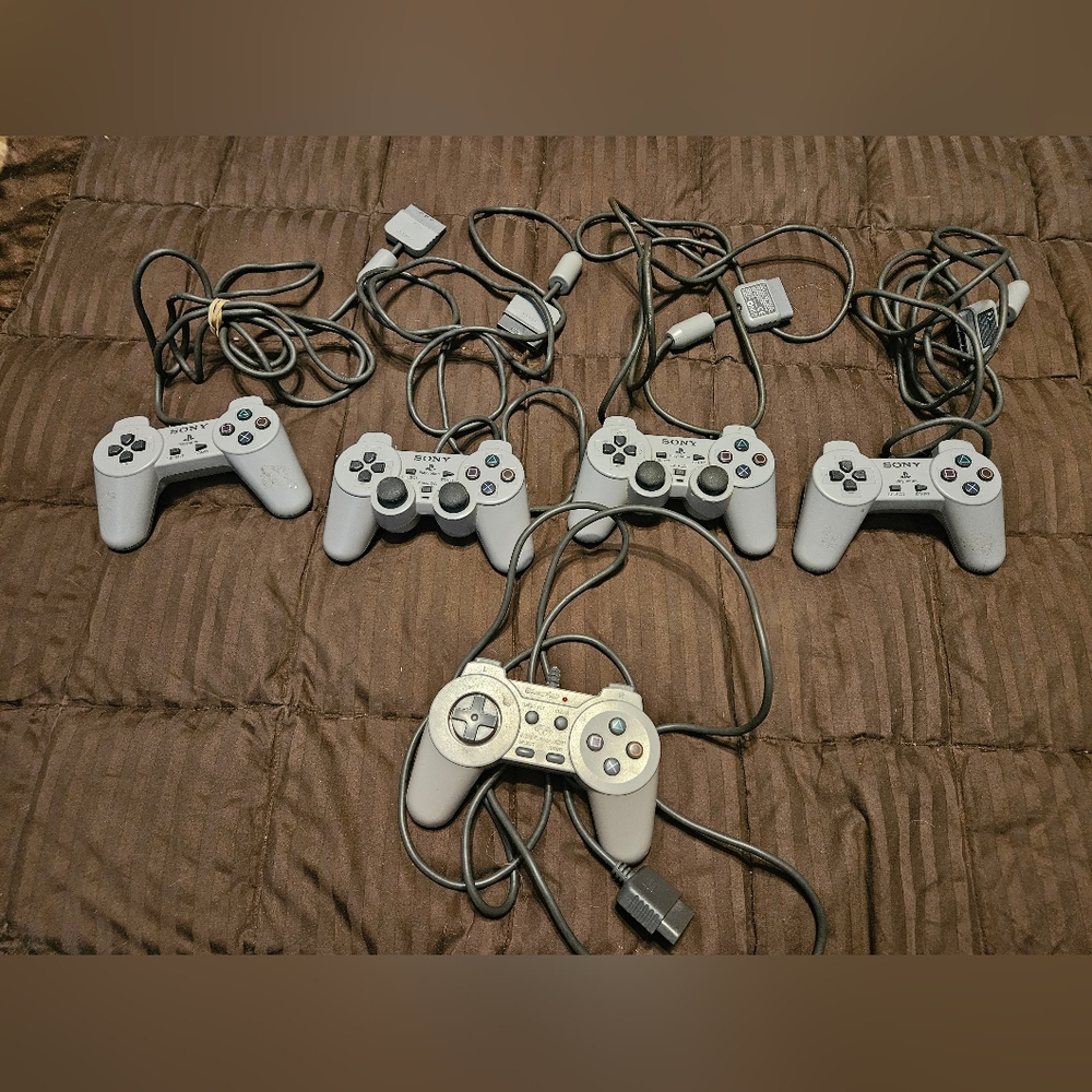 FOR PARTS 4 OEM Sony PlayStation PS1 Analog Controller SCPH-080 And 1200 Gray. 